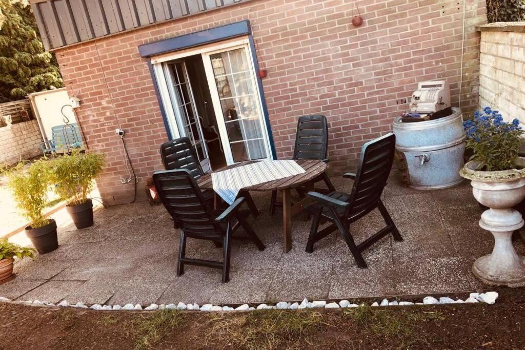 Haus Im Garten „Zentral Und Doch Sehr Ruhig“ Elten Exteriör bild
